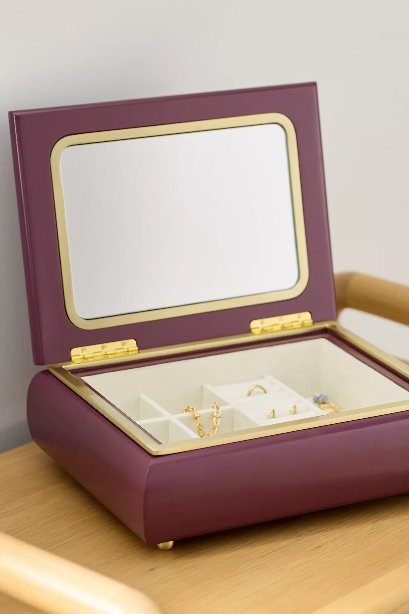 Mulberry Lacquered Jewelry Box - thumbnail 4