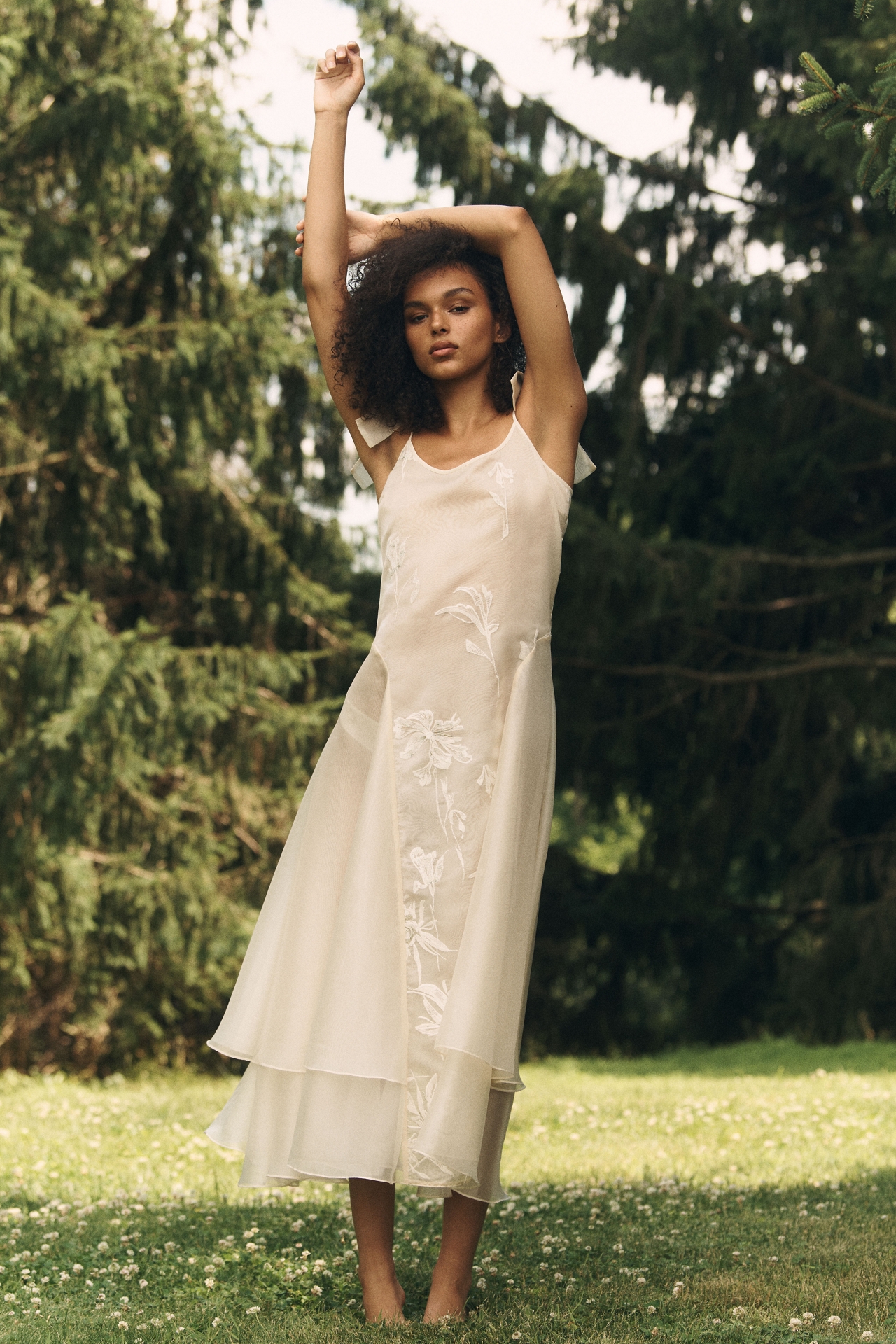 Rya Collection Voltaire Gown