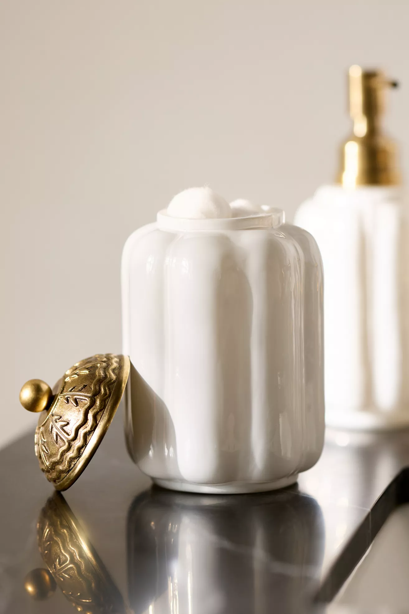 Eloise Scallop Glass Lidded Bath Canister