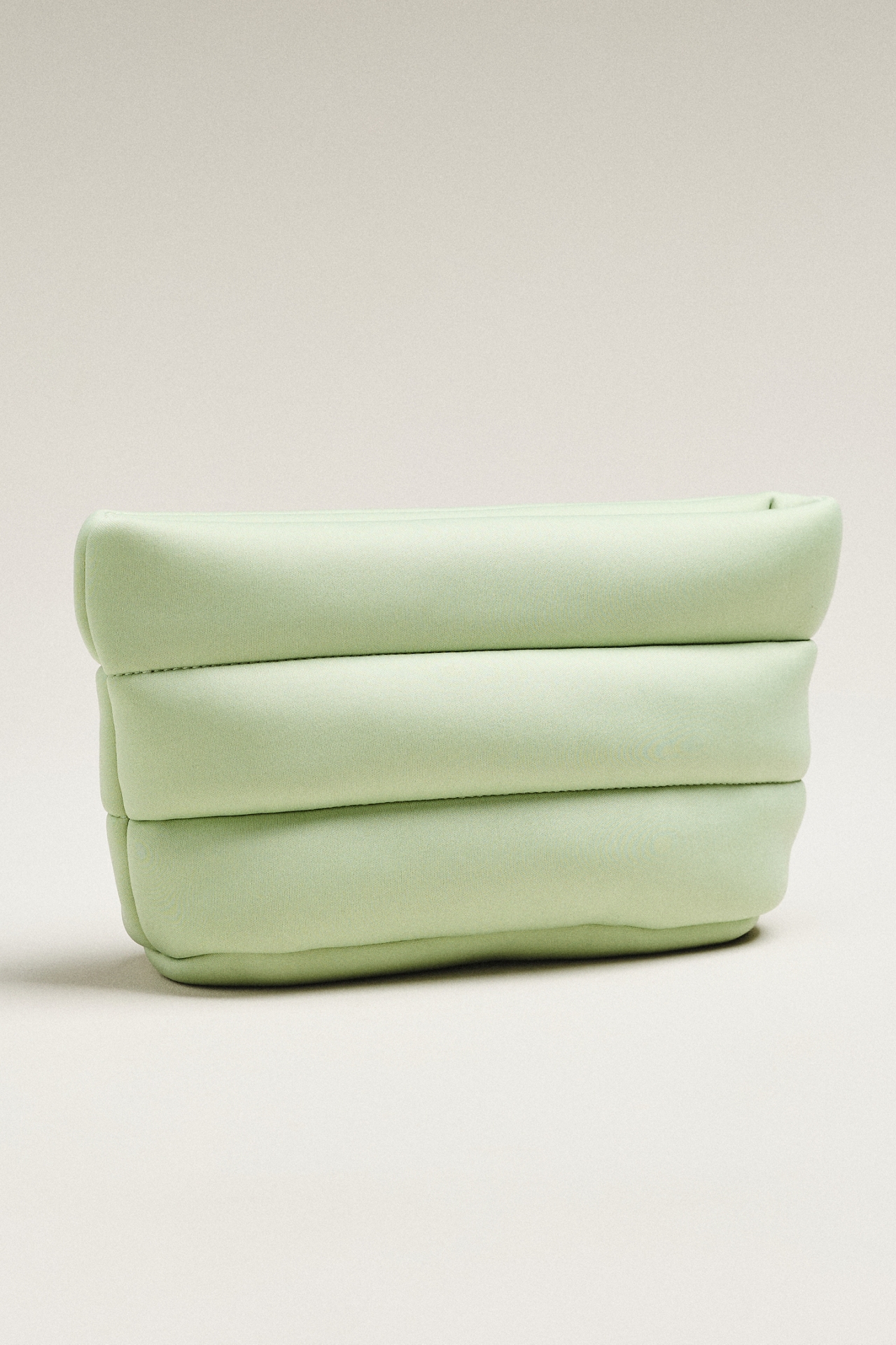 Frasier Sterling Puffer Pouch