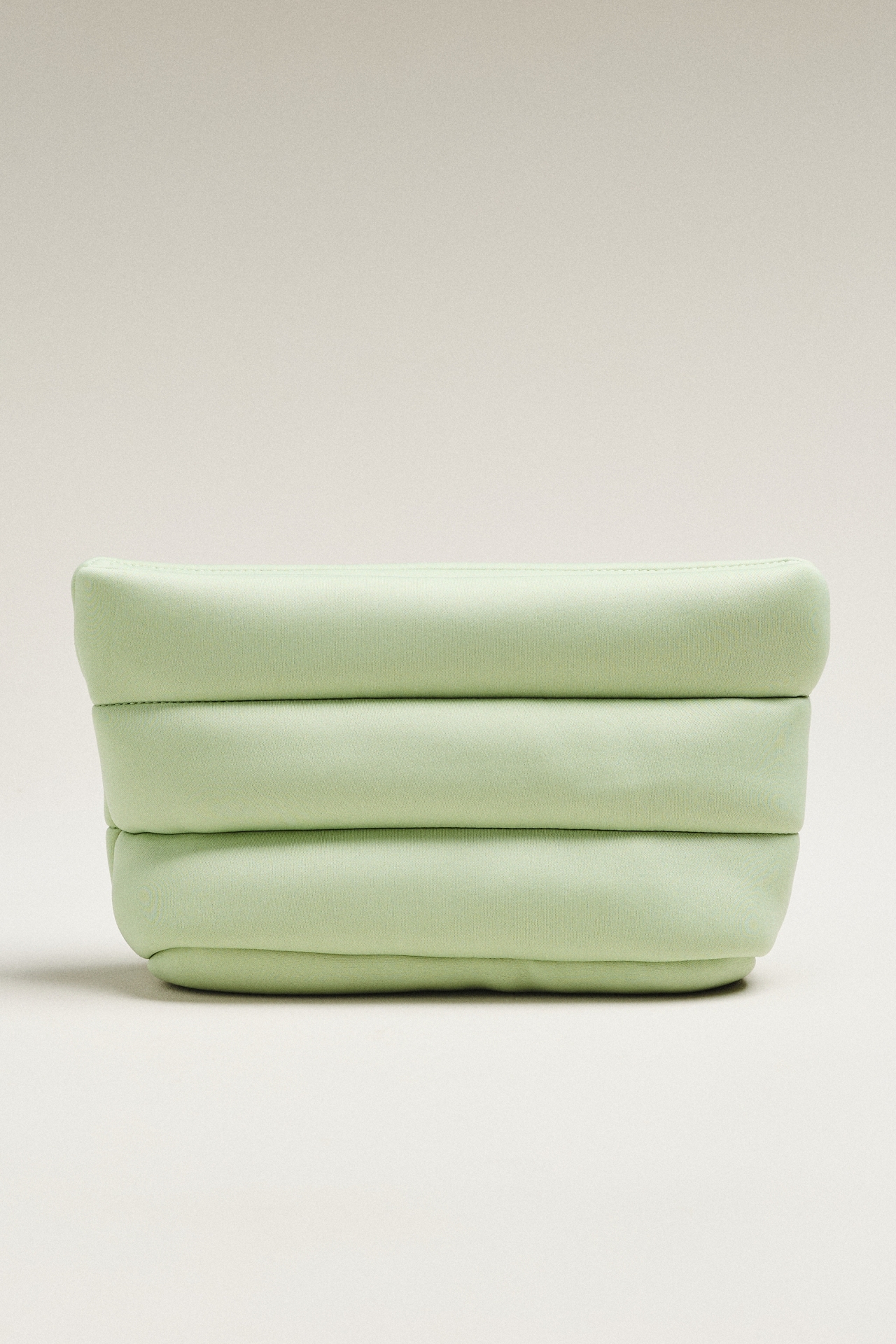 Frasier Sterling Puffer Pouch