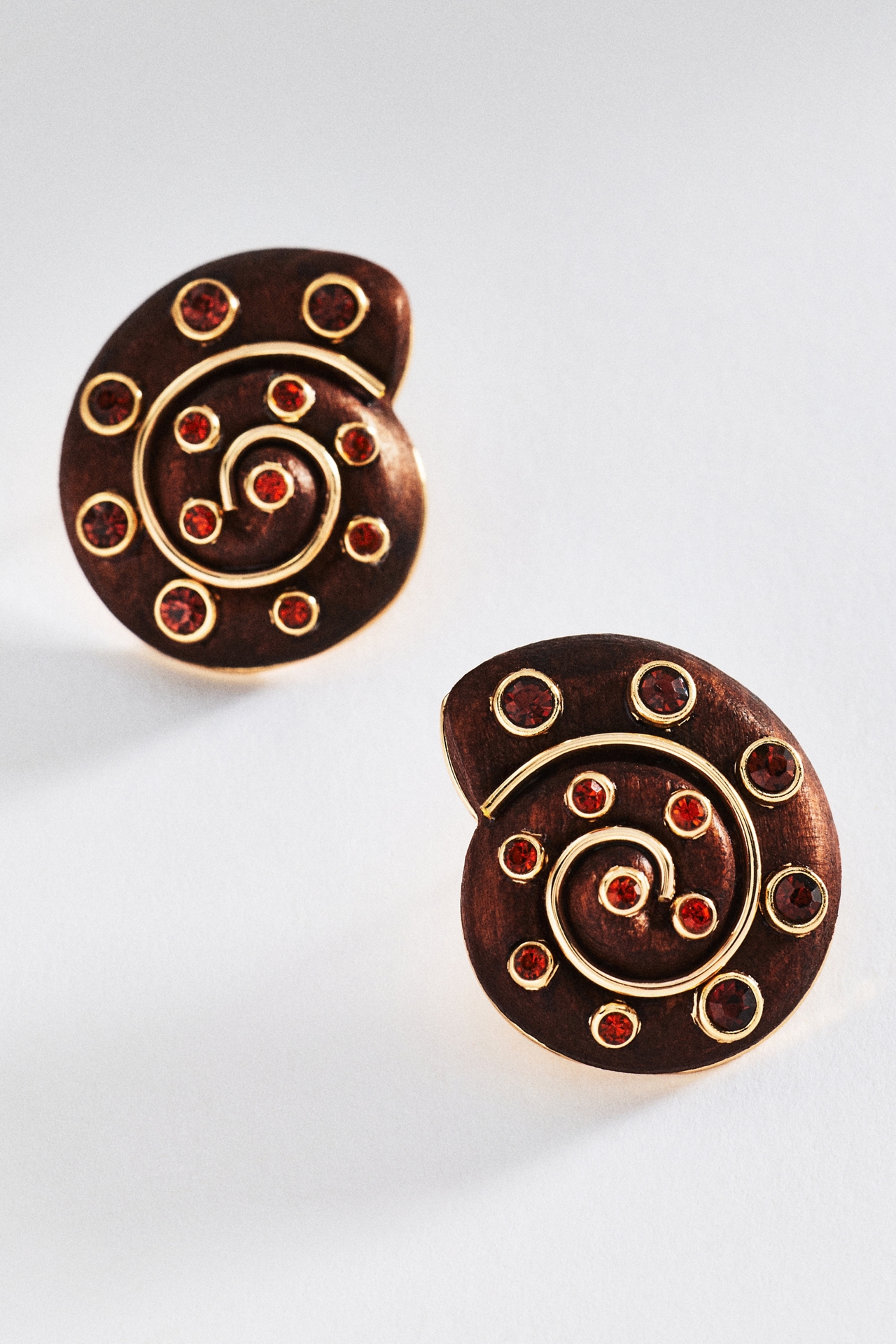 BaubleBar High Tide Shell Statement Earrings