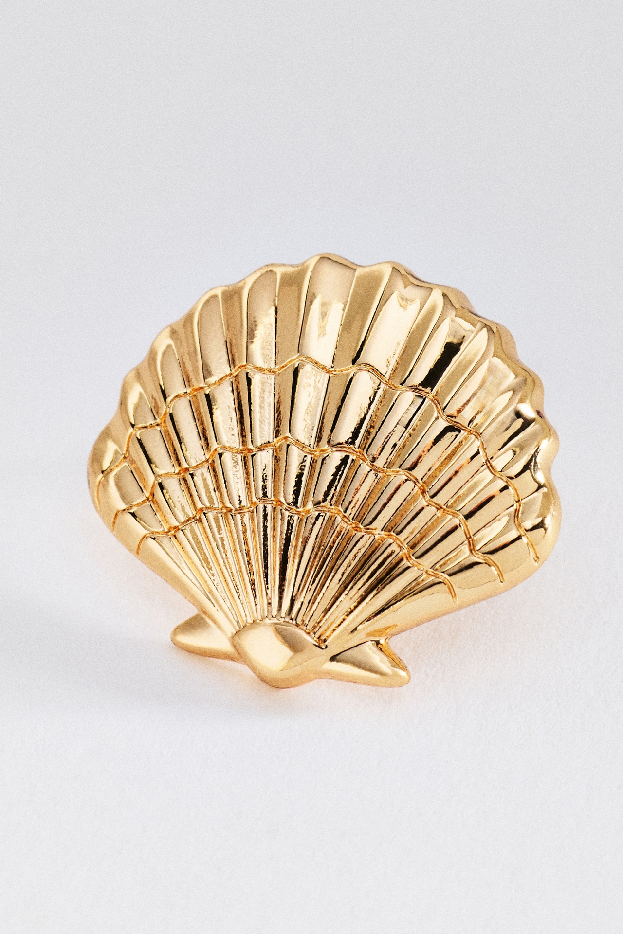 BaubleBar Marina Gold Seashell Earrings