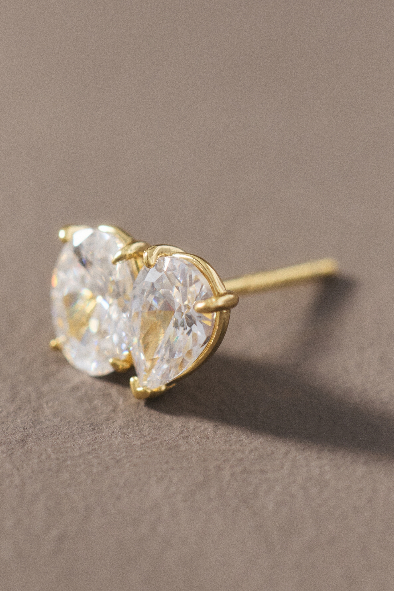 Shashi Toi Et Moi Stud Earrings