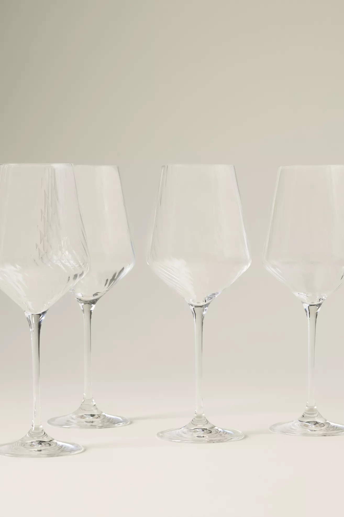 Reflections Wine Glasses, Set of 4 - thumbnail 8