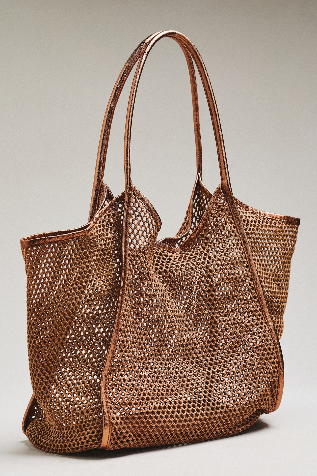 Shiraleah Sandra Metallic Mesh Tote Bag