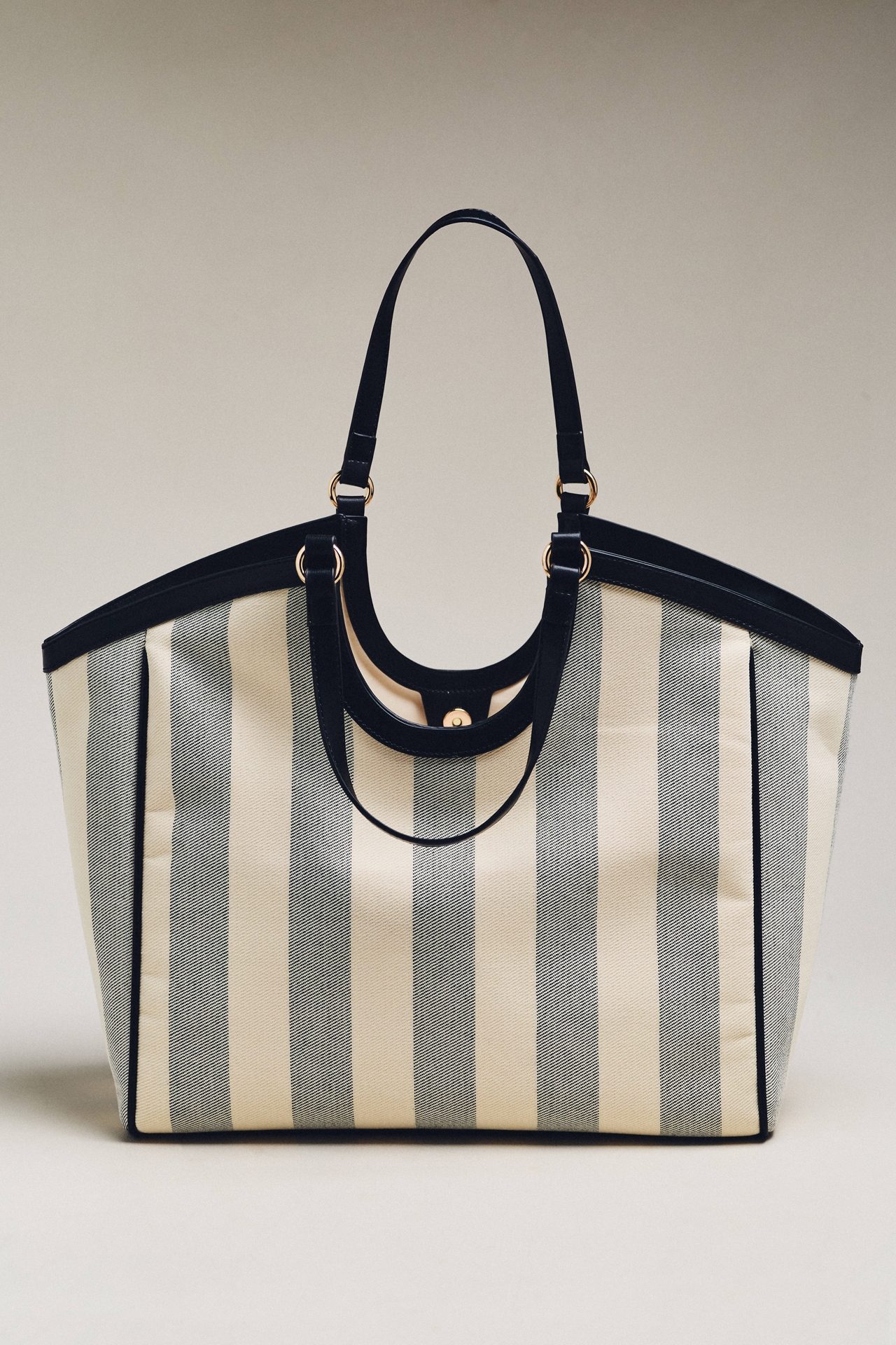 Shiraleah Positano Tote Bag