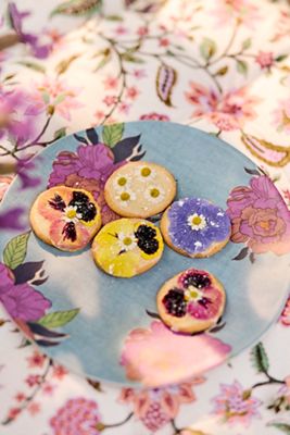 Blossom Melamine Dinner Plates, Set of 4