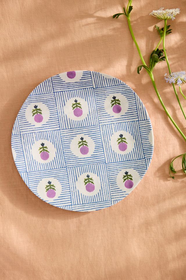 N3692   プレーンレースシェルディッシュ Blossom Melamine Dinner Plates, Set of 4 | Terrain
