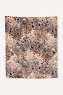 Printed Faux Fur Pattern Throw