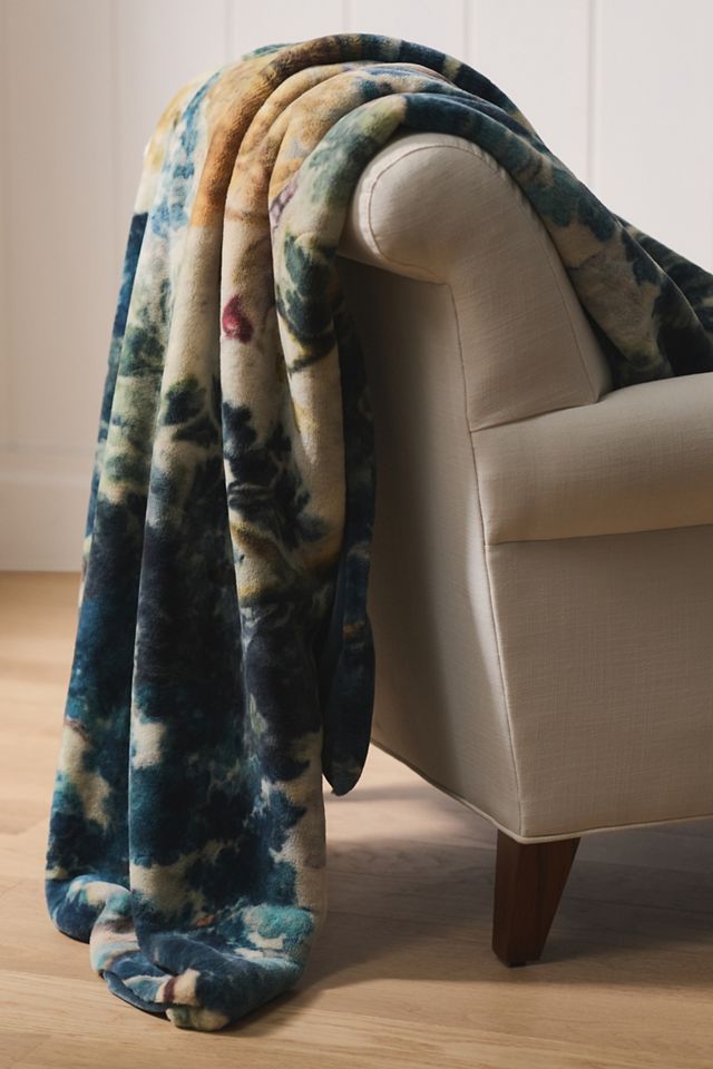 Printed Faux Fur Pattern Throw #2