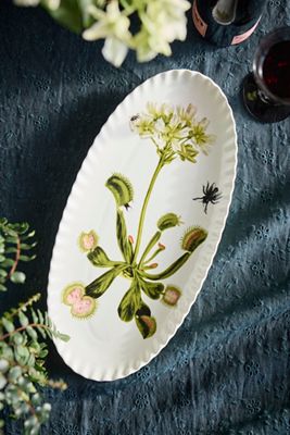 Halloween Venus Flytrap Pinch Rim Serving Platter