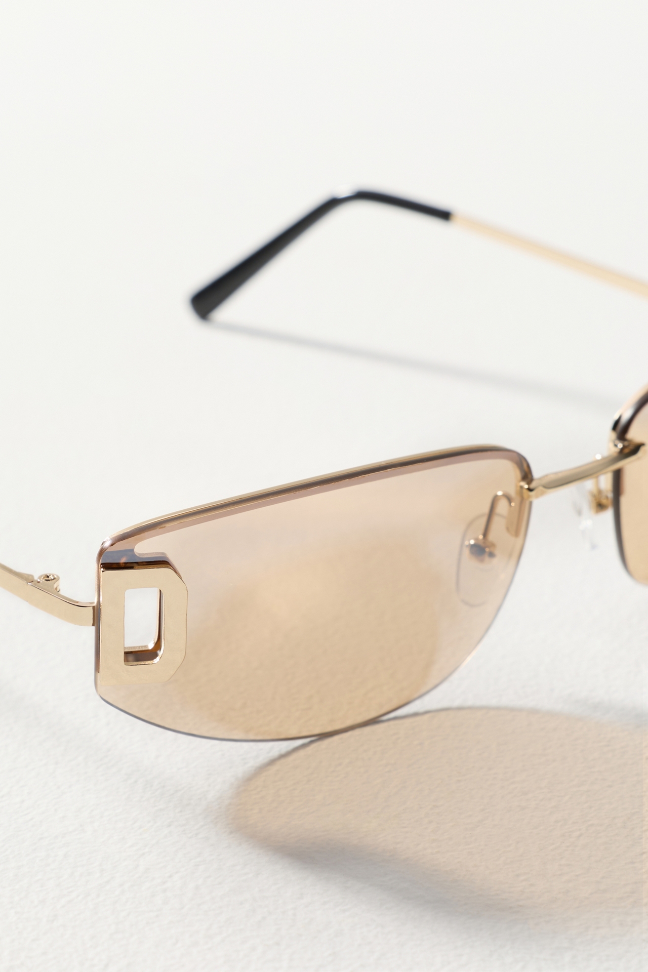 By Anthropologie Sporty Rectangle Sunglasses