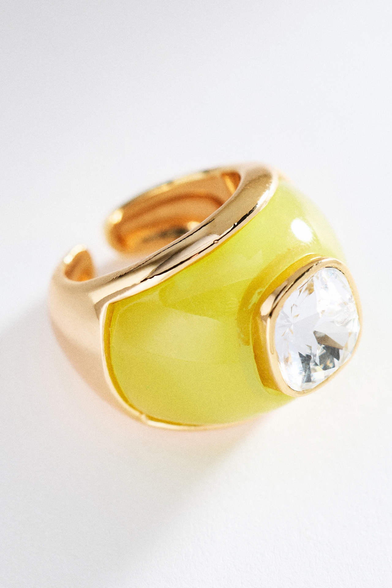 Crystal Resin Cocktail Ring