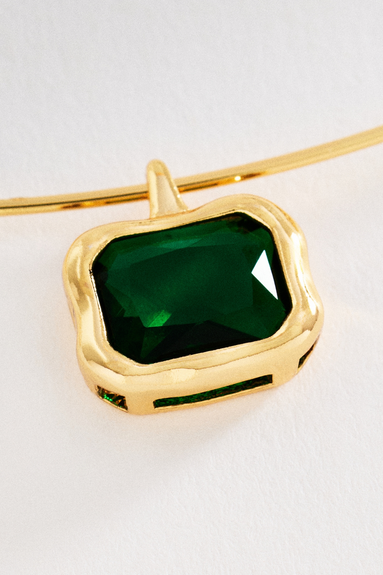 Bezel Stone Pendant Necklace