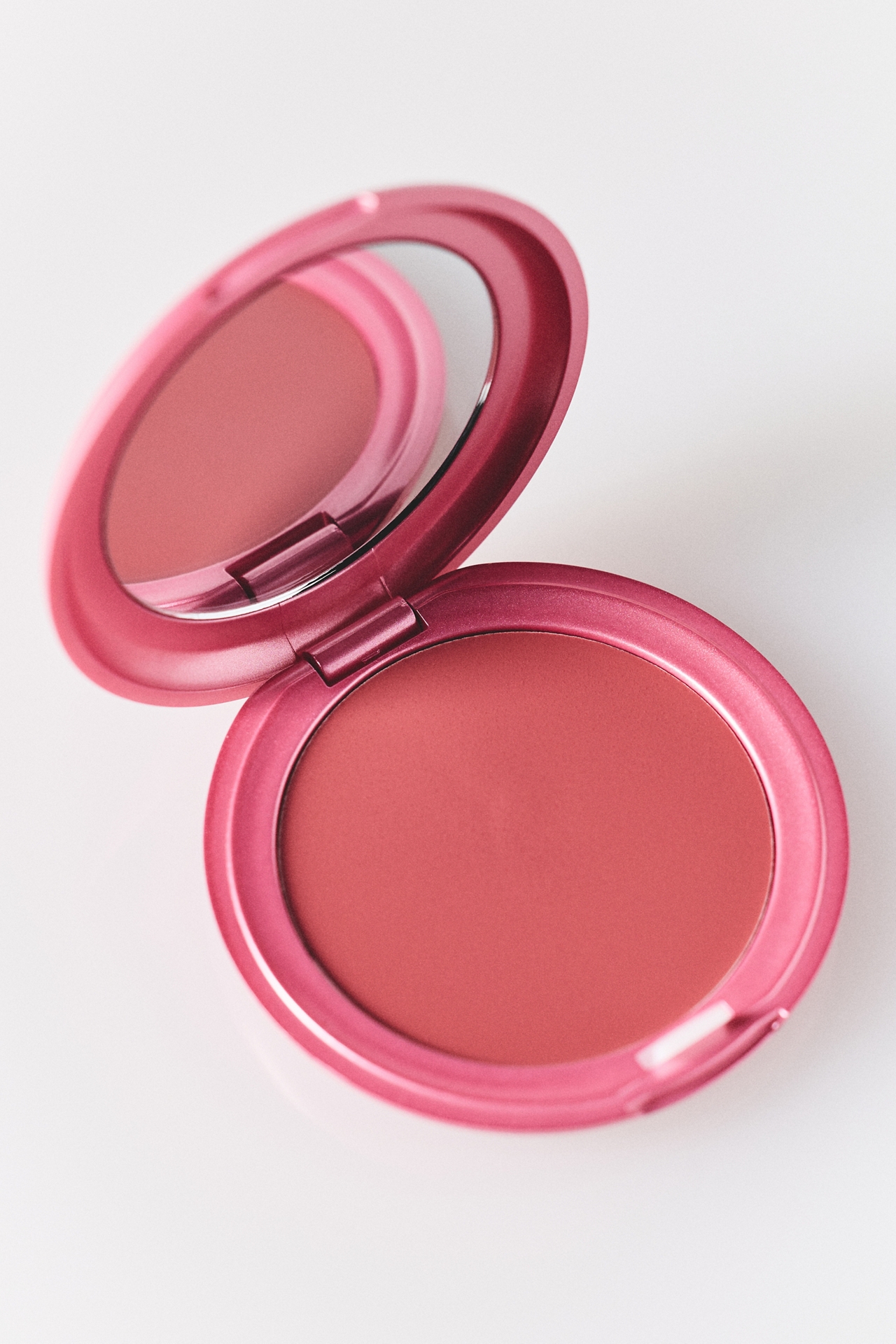Stila Convertible Color™ Dual Lip & Cheek Cream