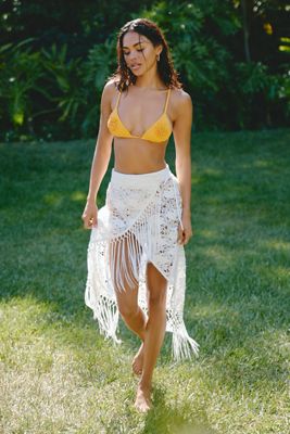 Flat White Lace Fringe Sarong
