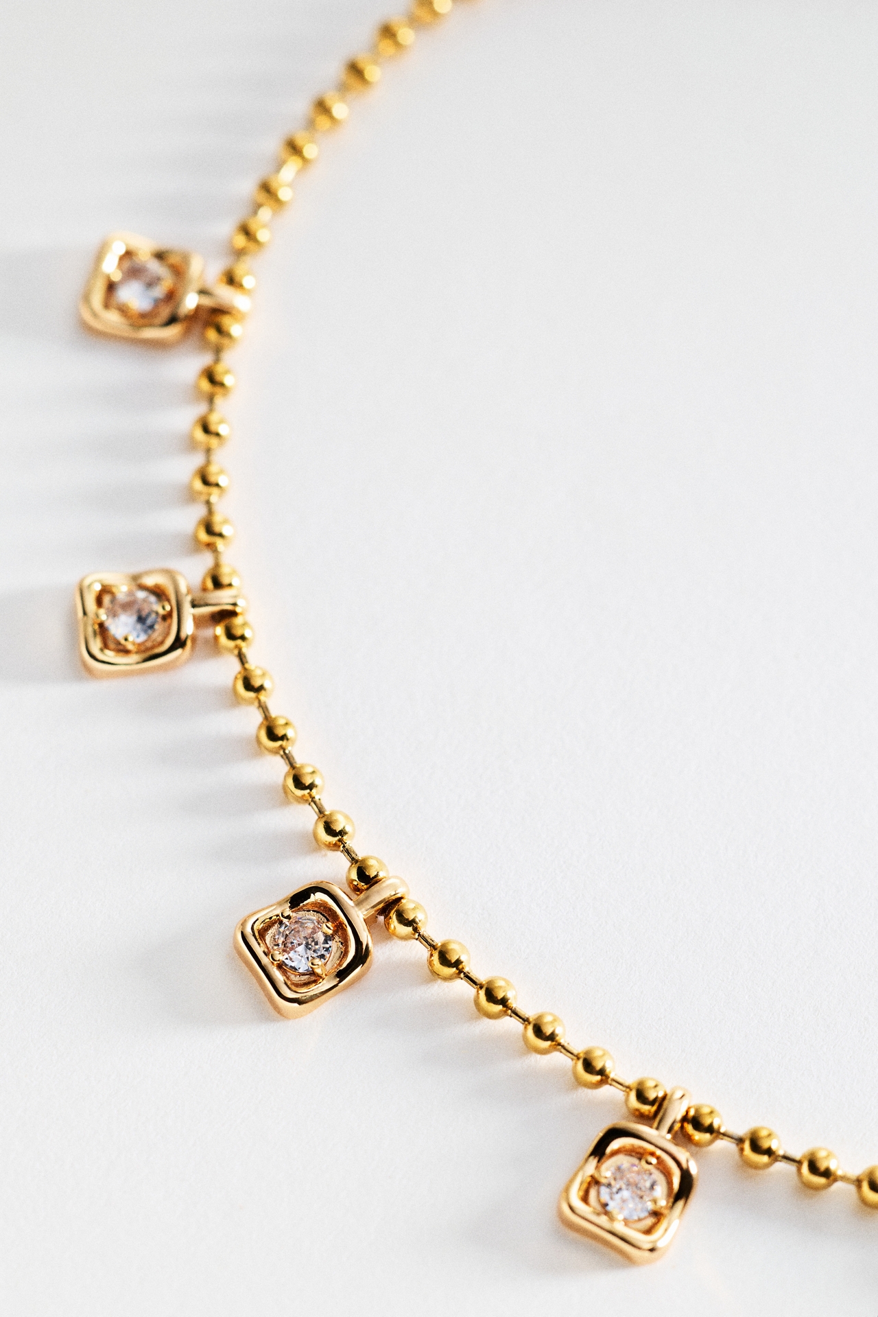 Staggered Bezel Gem Necklace