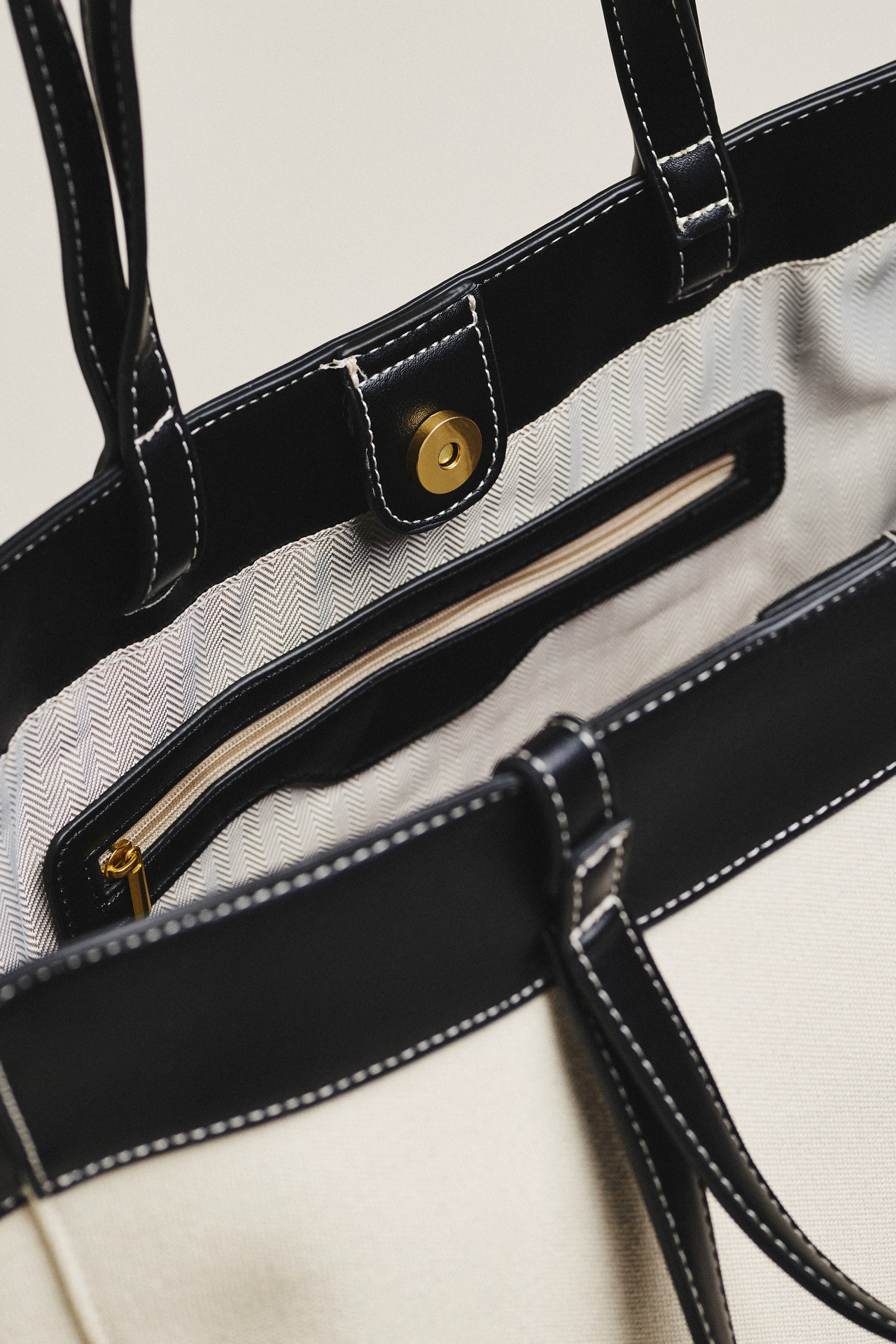 Aota Candy Canvas Tote Bag