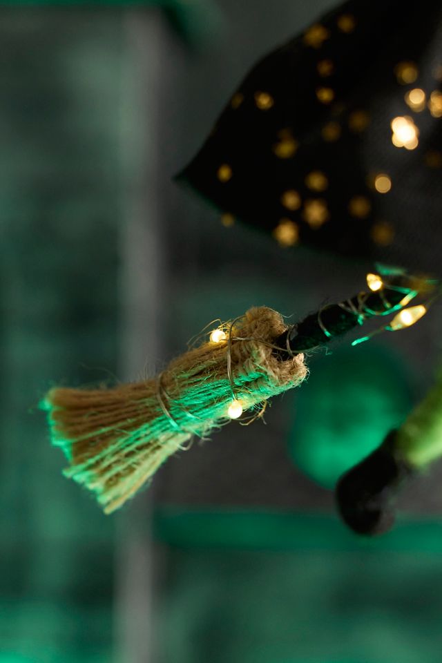Mouse Witch Illuminated Felt Critter #2