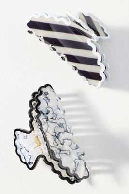 Textured Scalloped Claw Clip