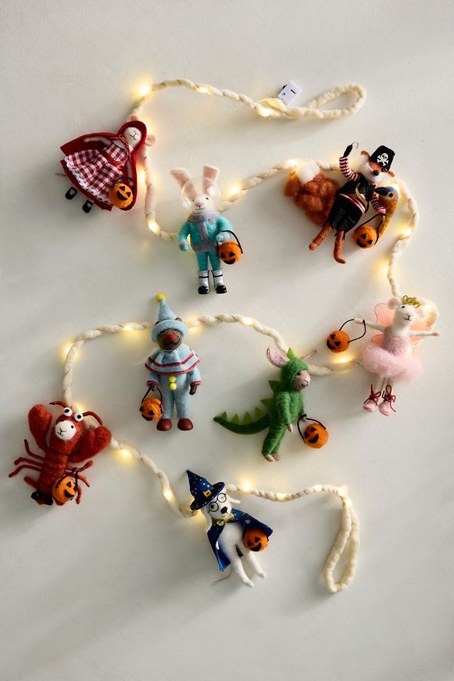 Halloween Parade Illuminated Felt Critter Garland #1