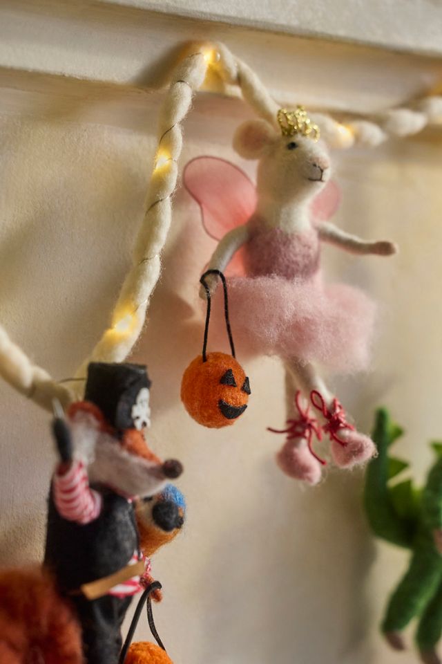 Halloween Parade Illuminated Felt Critter Garland #4