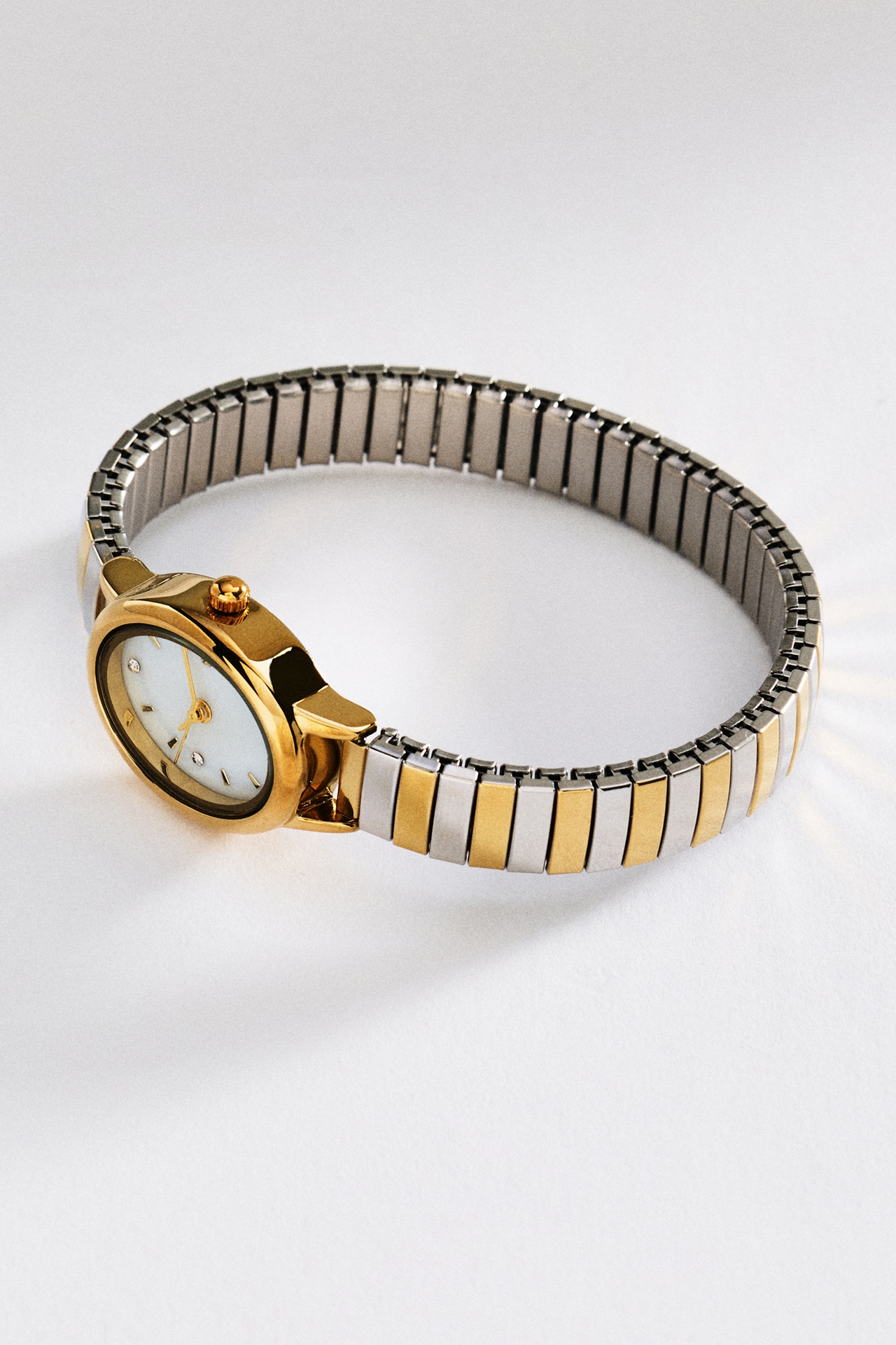 Oval Stretch Watch