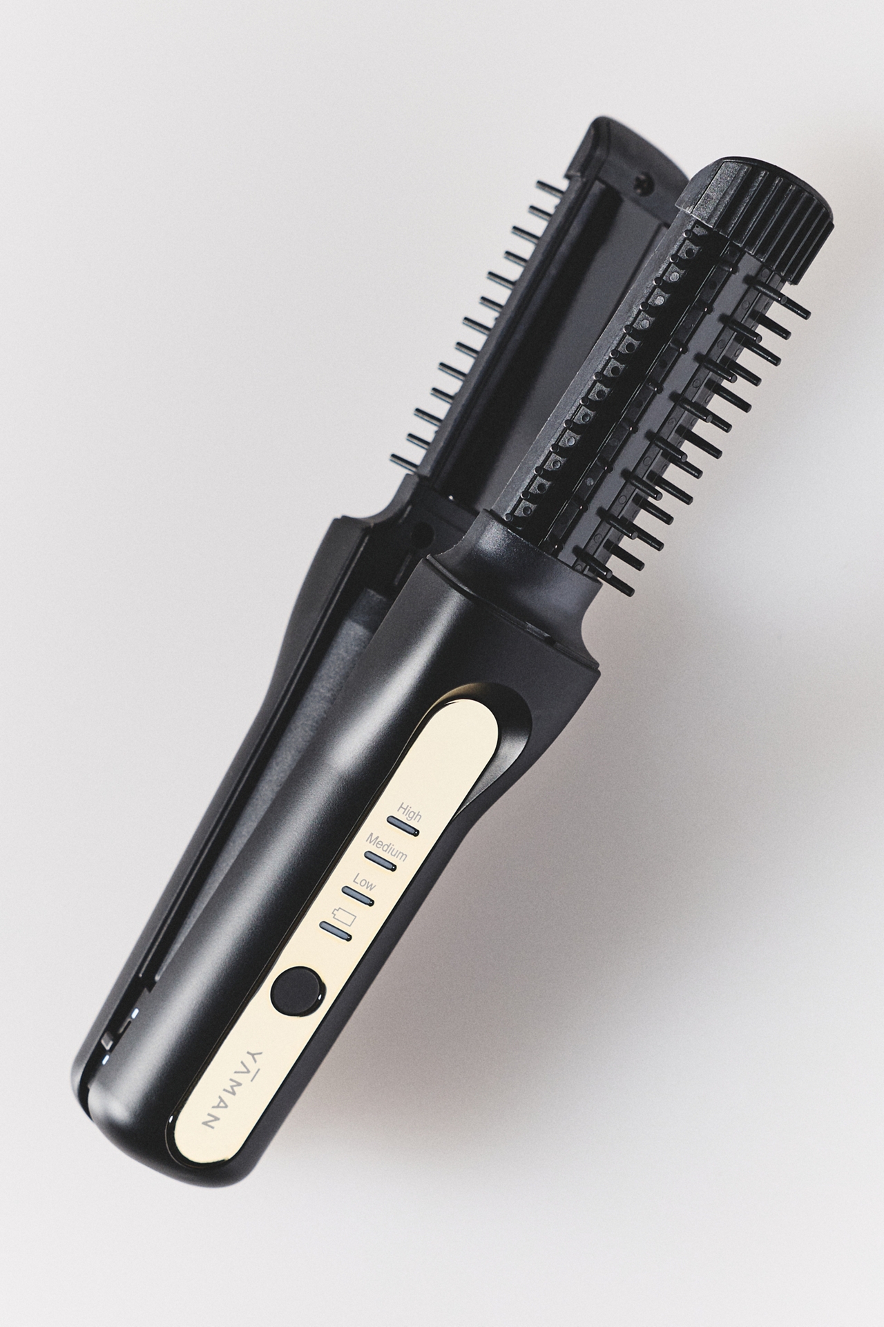 Ya-Man SPA STYLER® Cordless Volume & Smooth Brush
