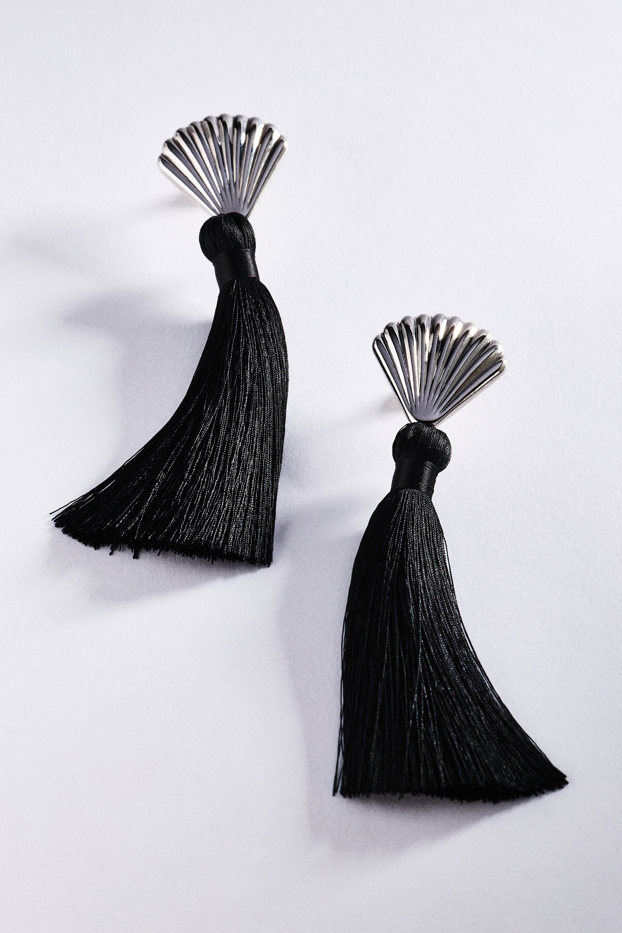 Shell Tassel Drop Earrings
