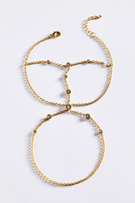 Dancing Queen Hand Chain