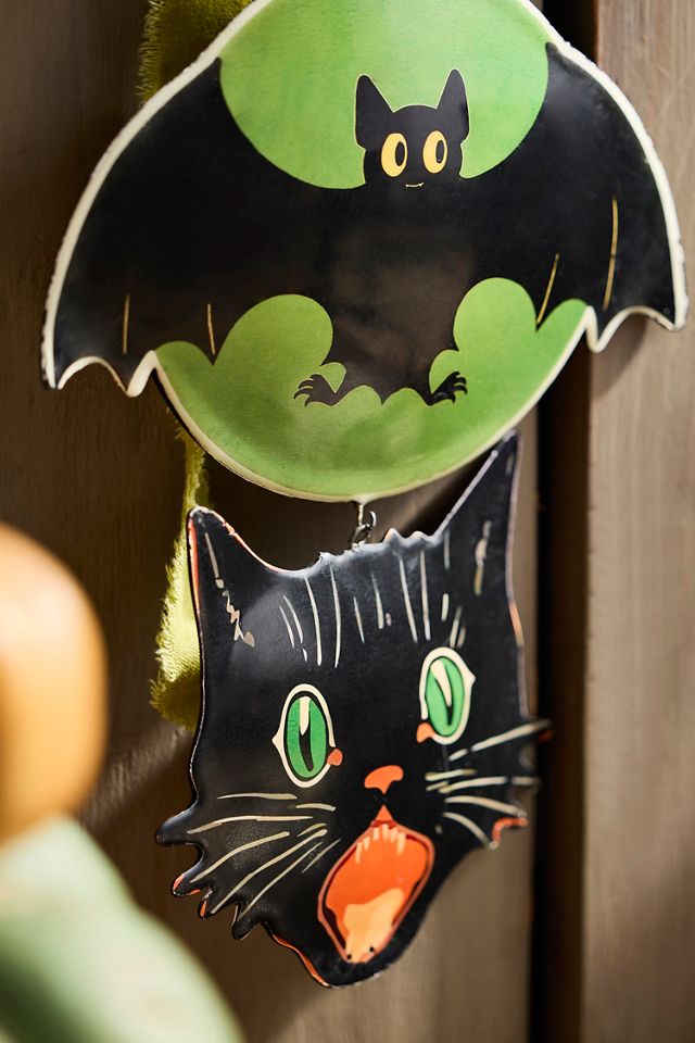 Puffed Enamel Halloween Wreath Charm #1