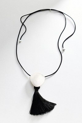 Metal Tassel Pendant Necklace