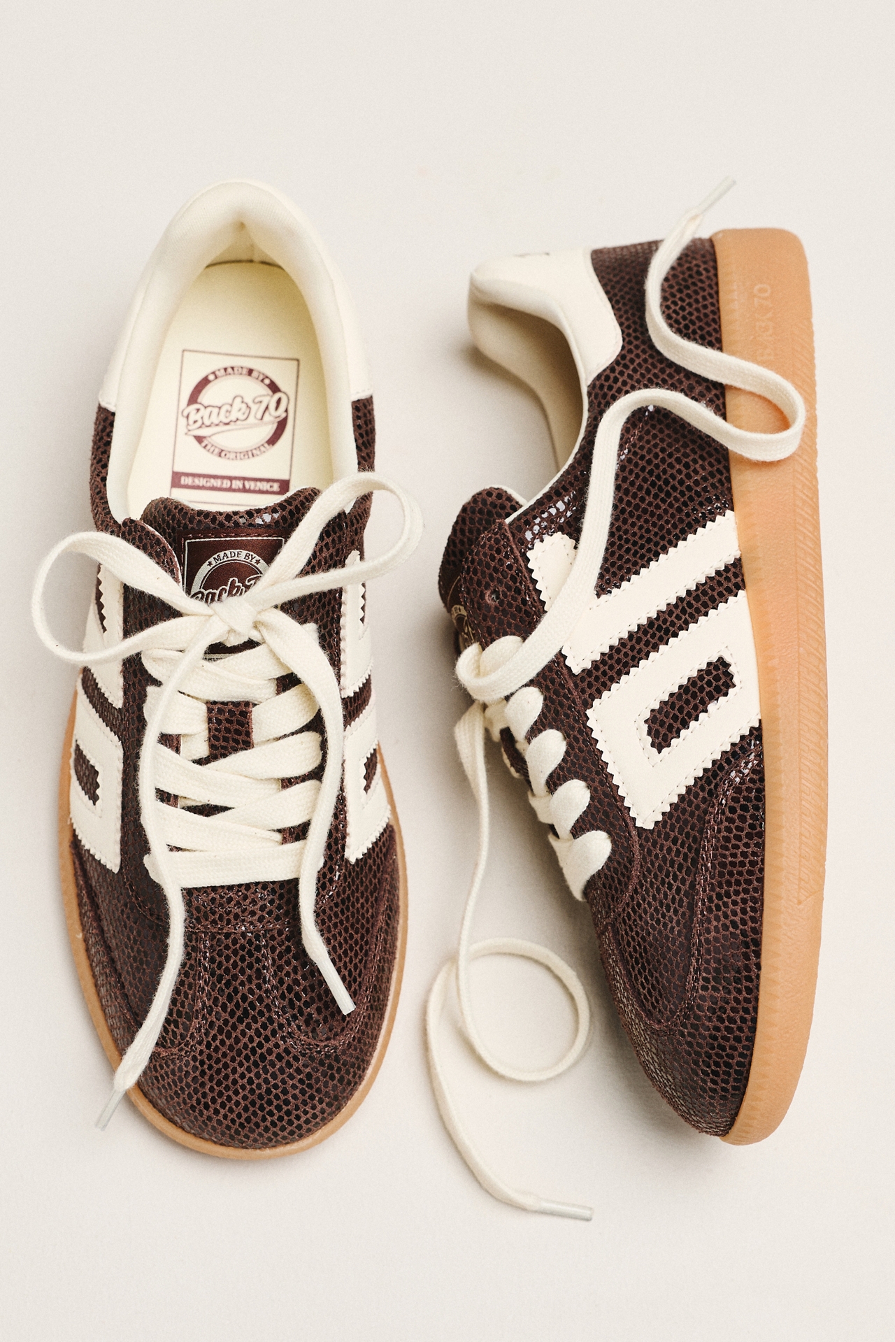 Back 70 Cloud W26 Sneakers