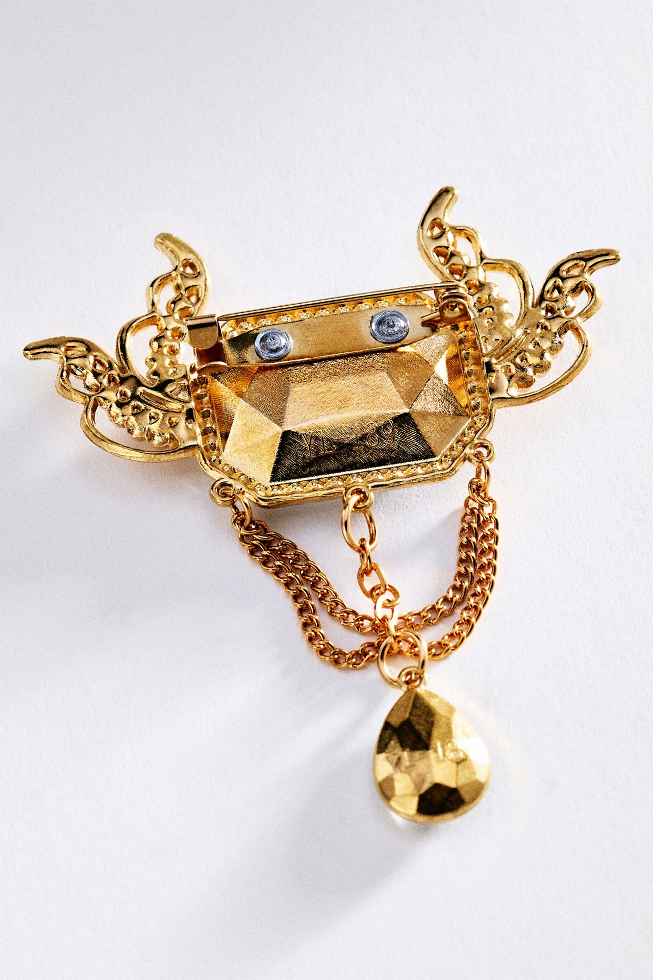Blossom Box Regal Crystal Chain Brooch