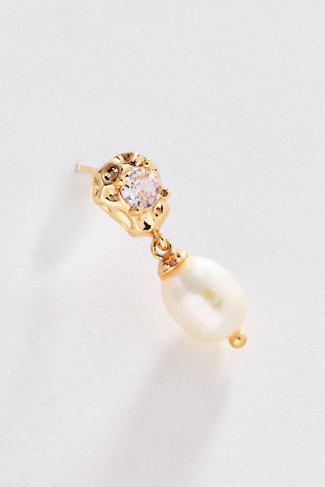 Bezel Crystal Pearl Earrings #1