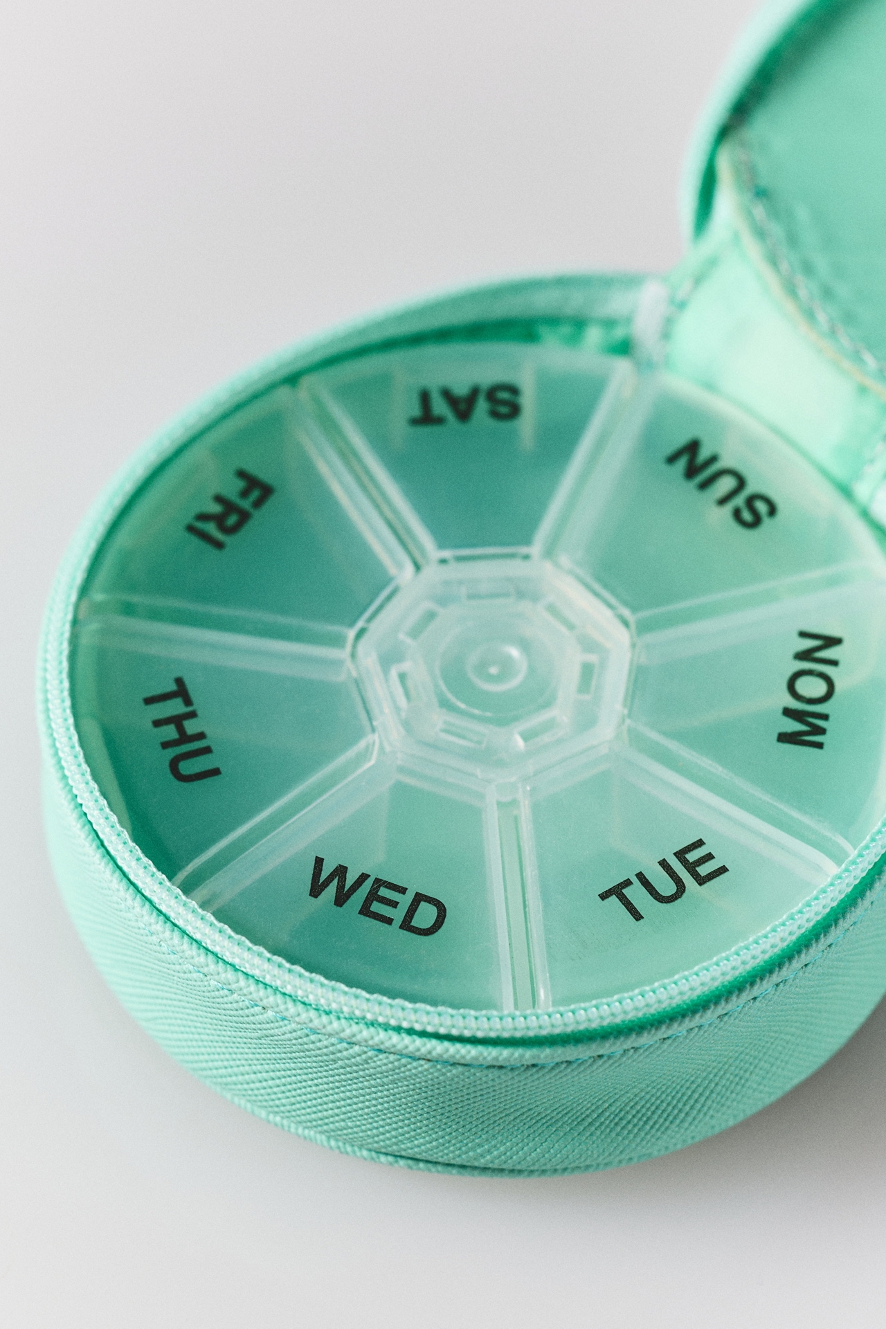 Miamica So Jelly Round Pill Case