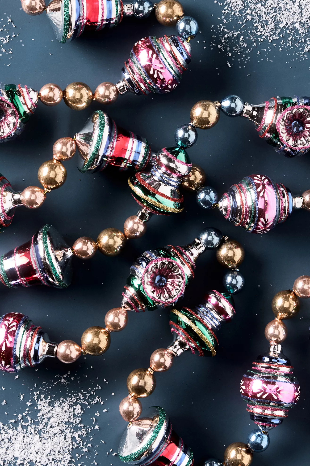 Vintage Shiny Bright Garland - thumbnail 2