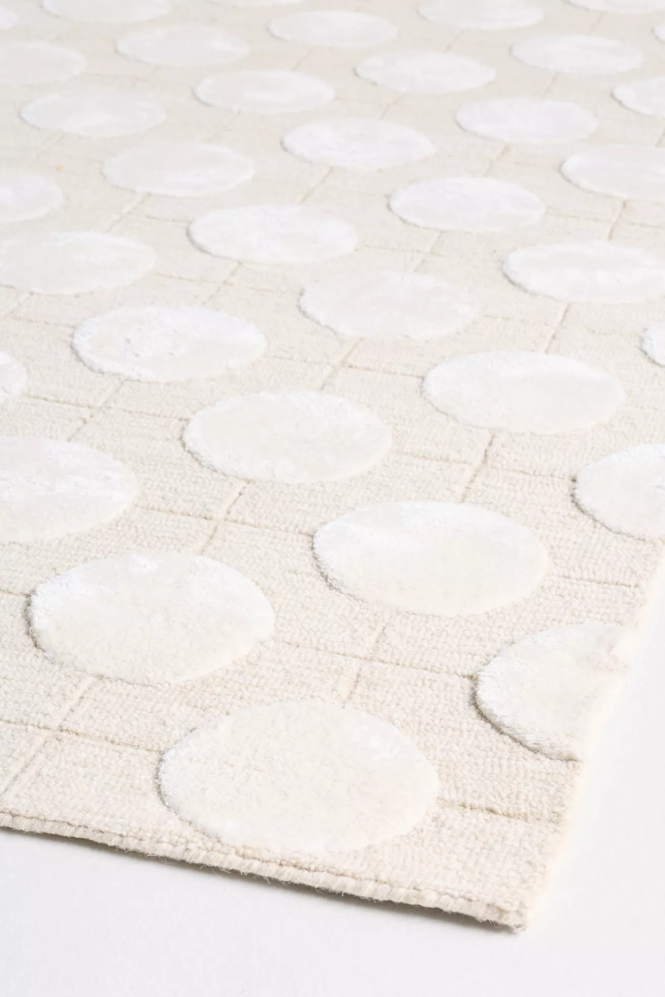 Eclipse Tufted Wool-Viscose Blend Geometric Rug - thumbnail 5