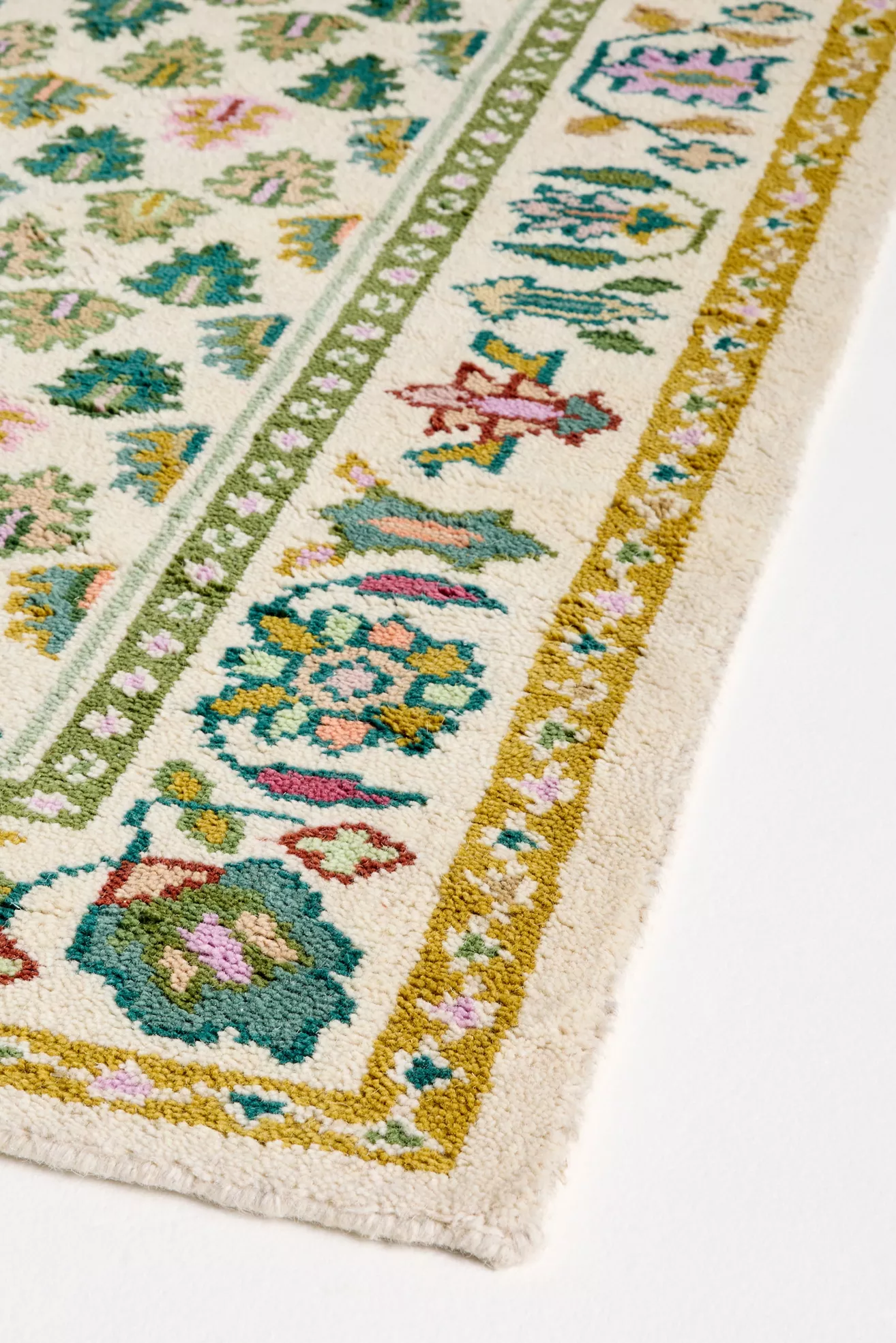 Emi Hand-Knotted Persian-Inspired Wool Rug - thumbnail 3