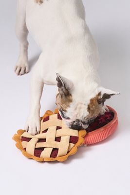 Berry Pie Interactive Snuffle Dog Toy
