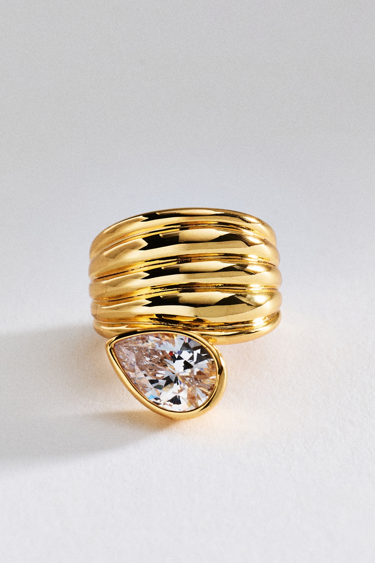 Zepplin the Label Athena Ring
