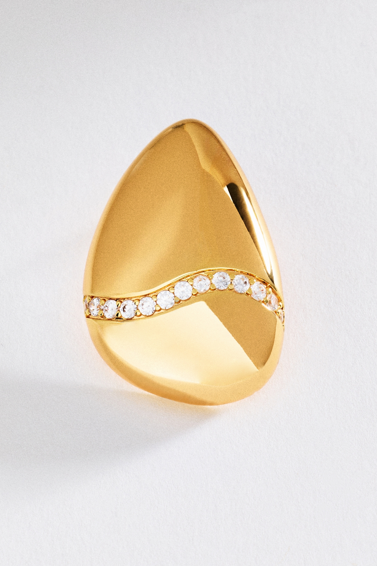 Zeppelin the Label Helia Post Earrings