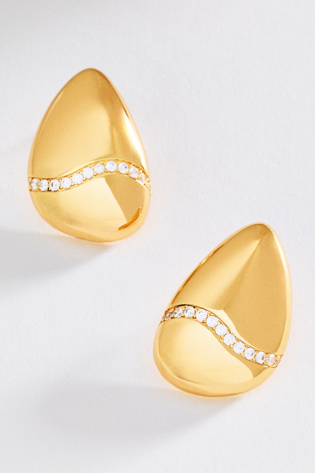 Zeppelin the Label Helia Post Earrings