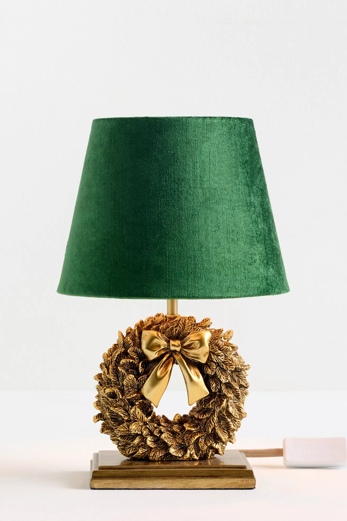 Icon Wreath Table Lamp