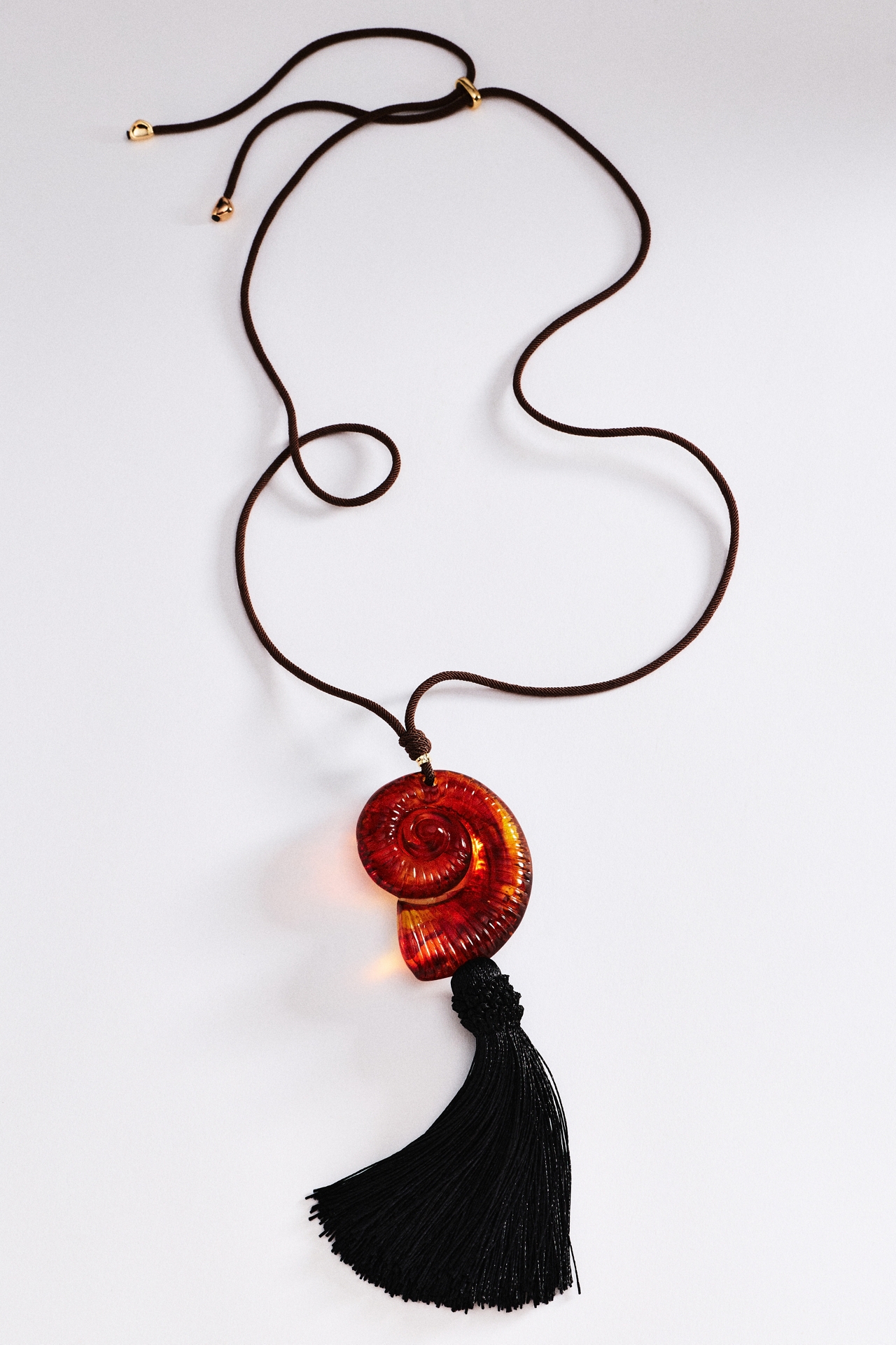 Resin Shell Tassel Necklace