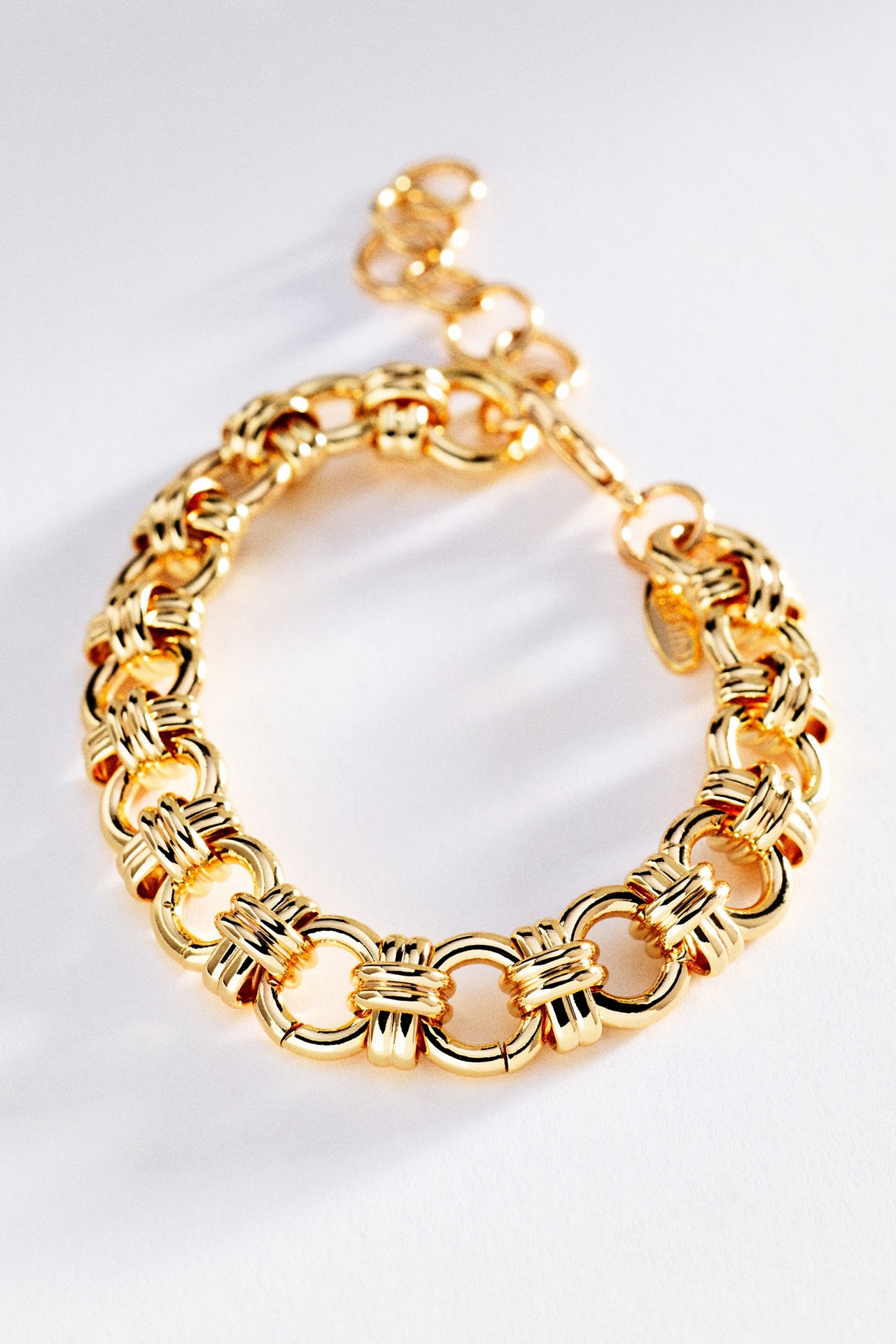 Circle Toggle Bracelet