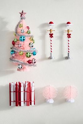 Concordville Holiday Town Accessories, Set of 6