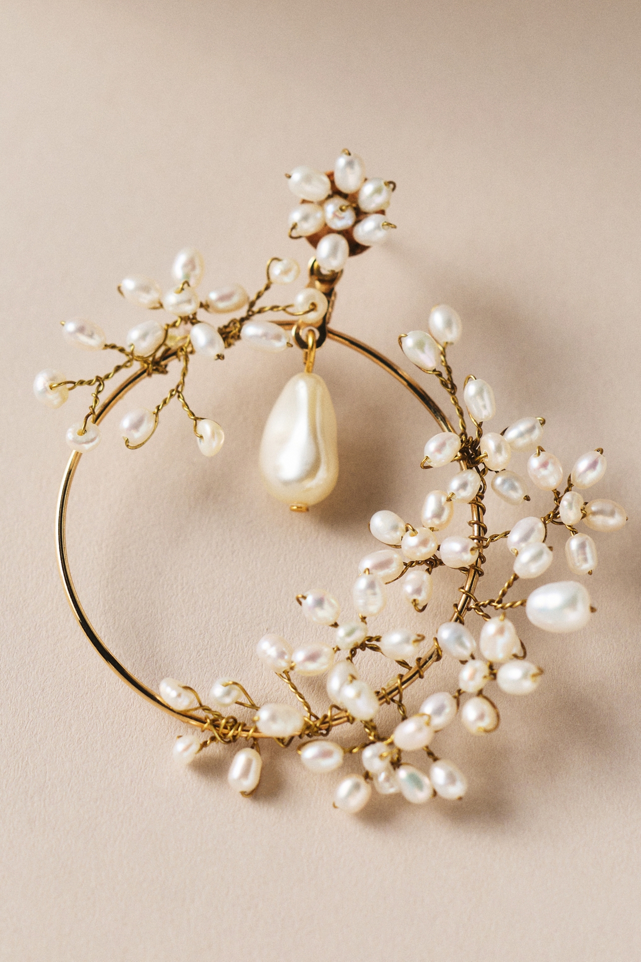 Twigs & Honey Freshwater Pearl Hoop Earrings