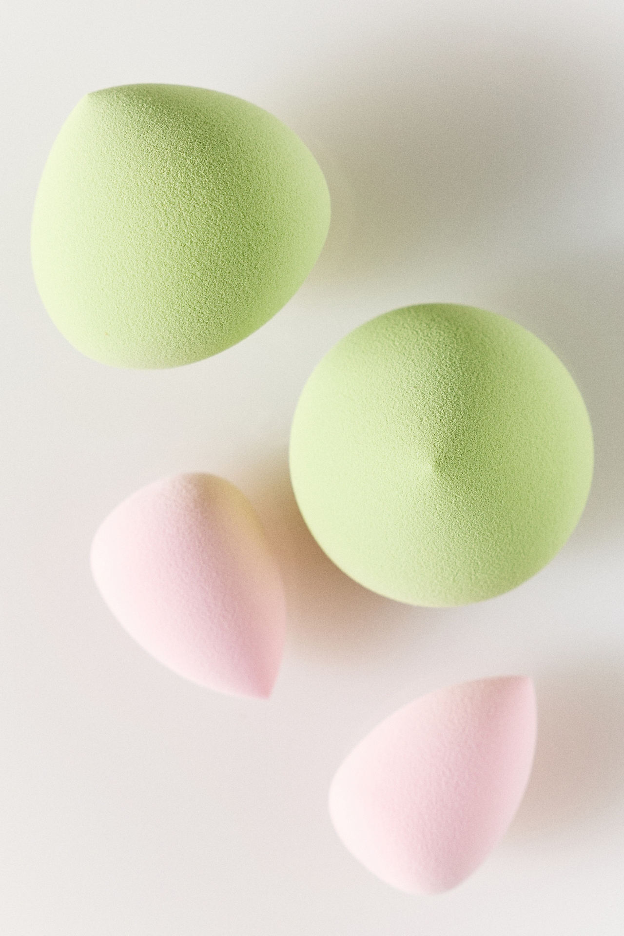 Spectrum Collections 4-Piece Cloud Sponge Set